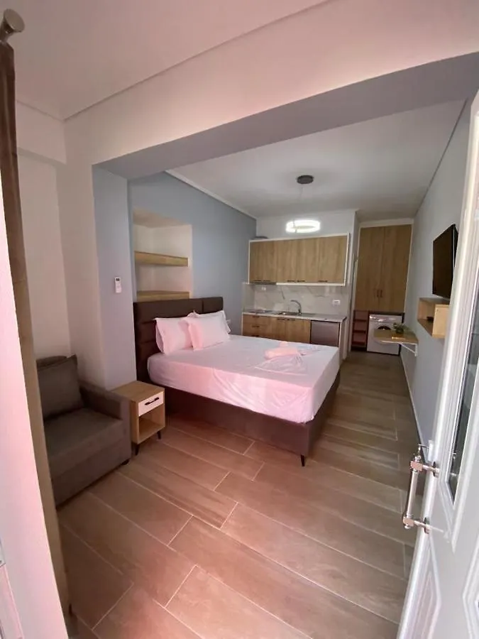 Inn Rian Guest House Sarande